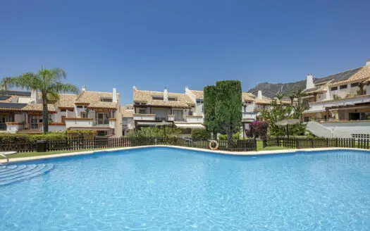 Maison à vendre, 334 m² – 29601