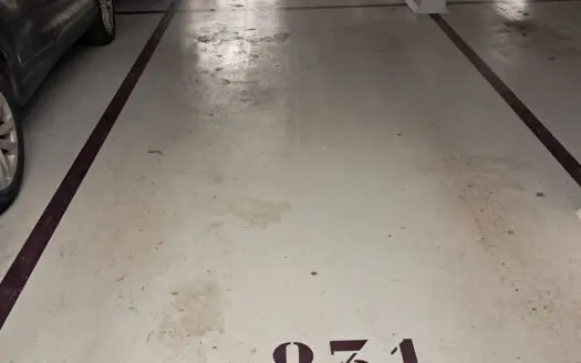 Parking à louer, 12 m² – 92500