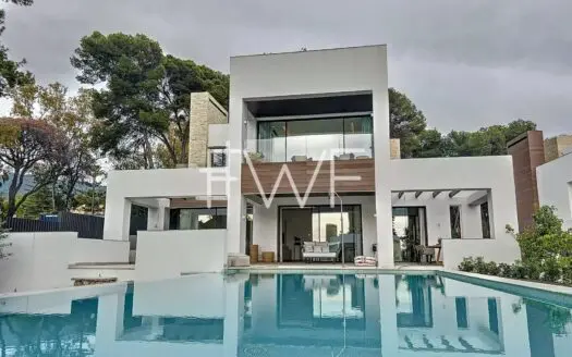 Villa à vendre, 424 m² – 29602
